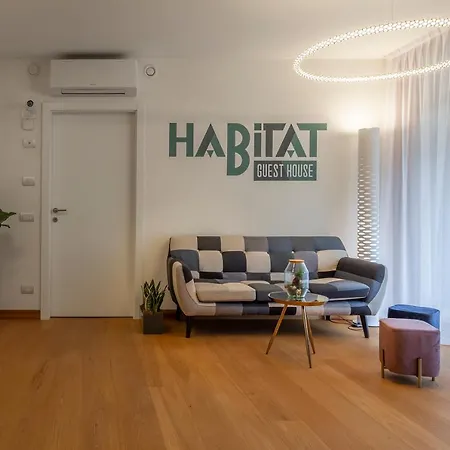 Habitat Guest house *