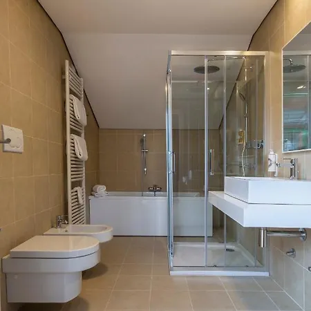 Habitat بيت ضيافة