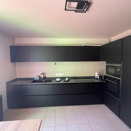 Habitat بيت ضيافة *
